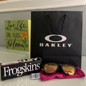 Oakley Prizm™ Rose Gold Polarized Sunglasses